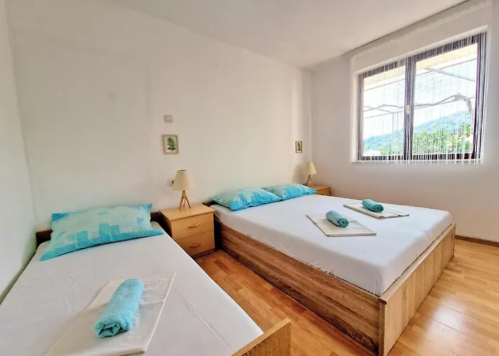 Apartments By The Sea Podaca, Makarska - 6874